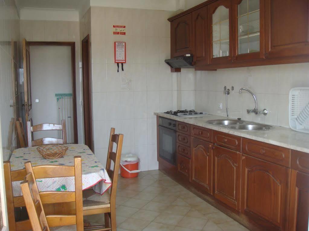 Apartamentos Sonybell Albufeira Luaran gambar